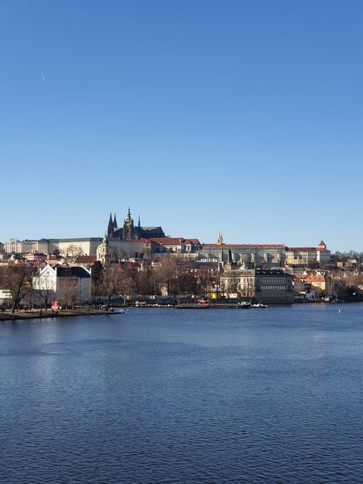 Продаю автозапчасти