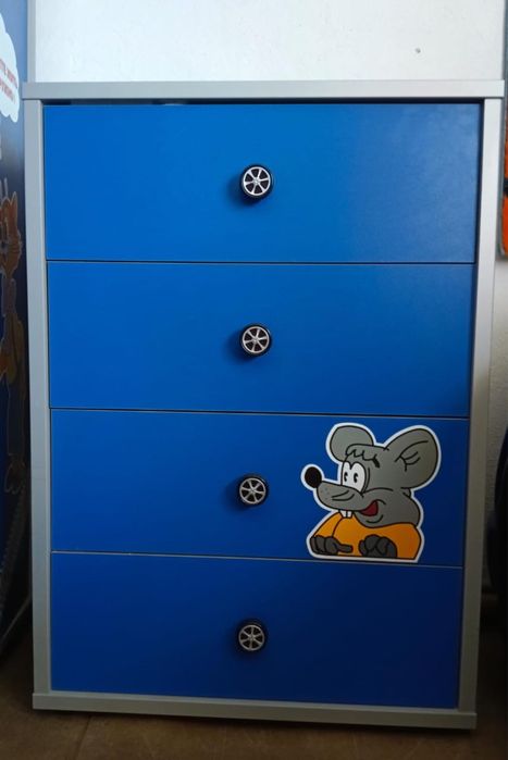 Продается детская мебель для мальчиков