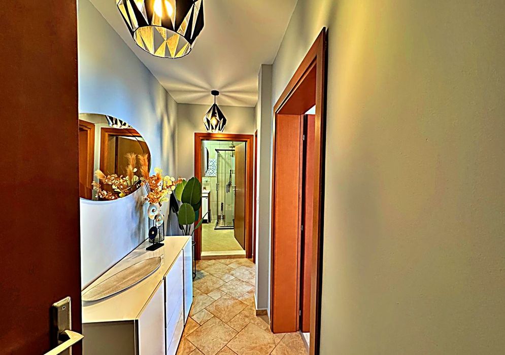 Продава се Двустаен апартамент в Свети Влас - 62 кв.м за 1168 €/кв.м - Снимка #1