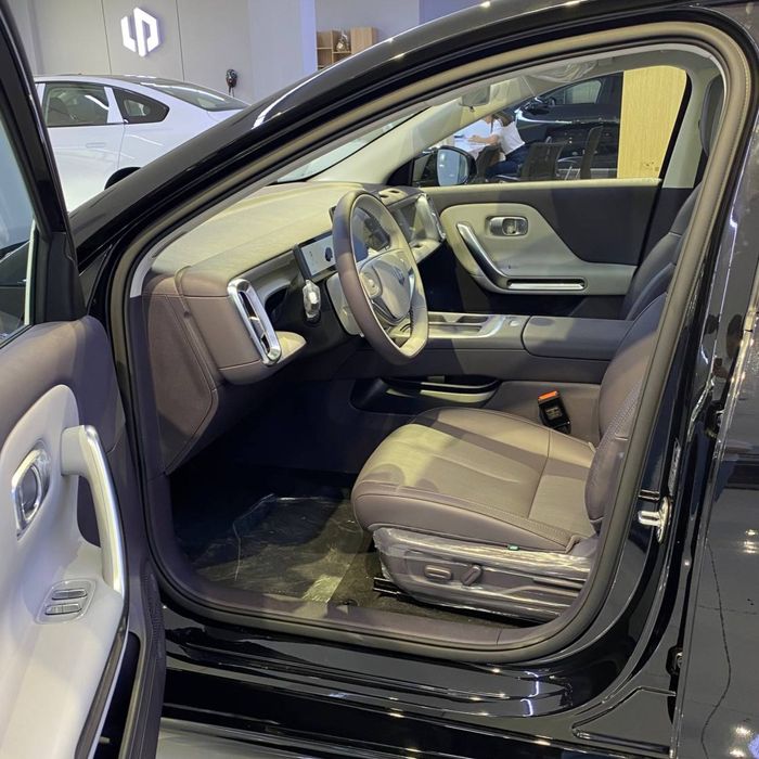 Leapmotor  B01 550KM EV Premium Full 3 yil kafolat