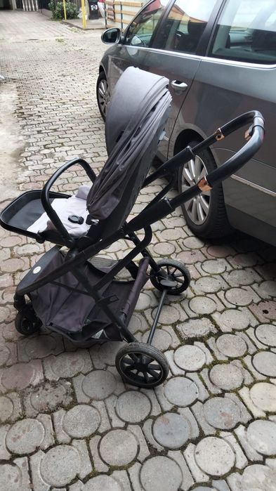 Vand carut bebe in stare buna  de la nastere pana la 3 ani