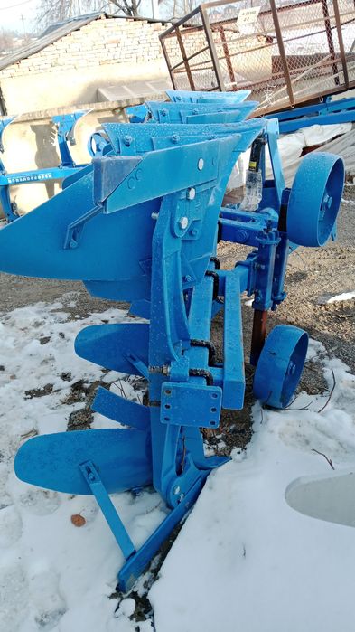 Үш корпус айналмалы соқа