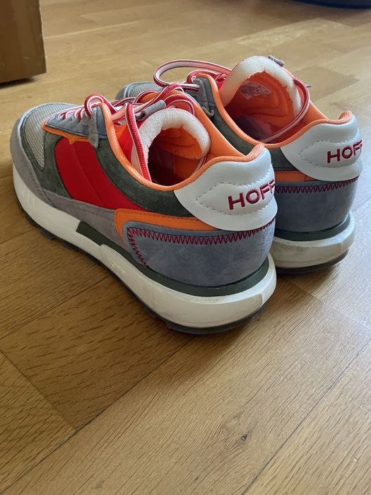 Продавам спортни маратонки на испанската марка HOFF.