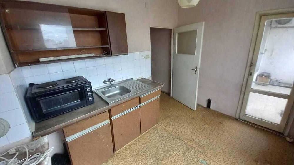 Продава се Двустаен апартамент в Пловдив, Кючук Париж - 50 кв.м за 765 €/кв.м - Снимка #3