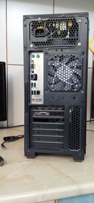 PC i5 8400 16gb Ddr4 Video Gtx 1060 3GB ssd+hard calculator gaming