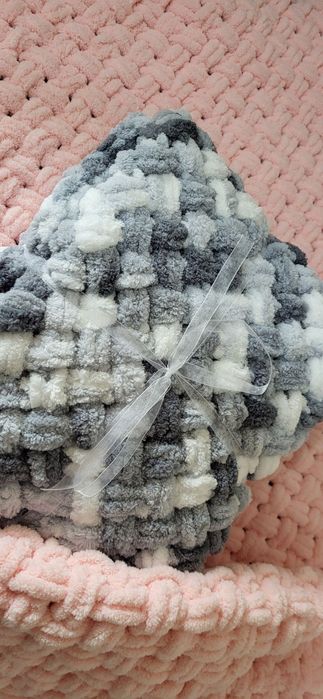 Ръчно плетени бебешки одеяла