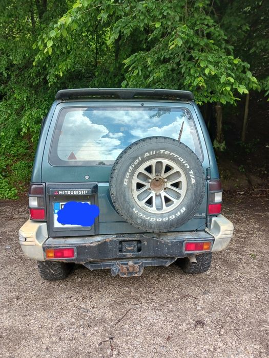 Джип Mitsubishi Pajero 3000