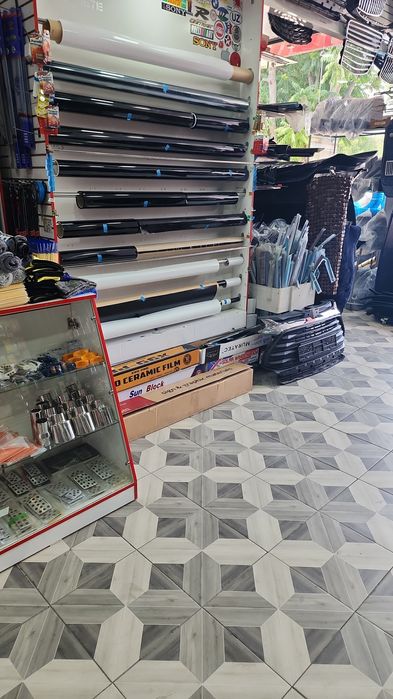 Тонировка... Ломинация...хизматлари .любой авто