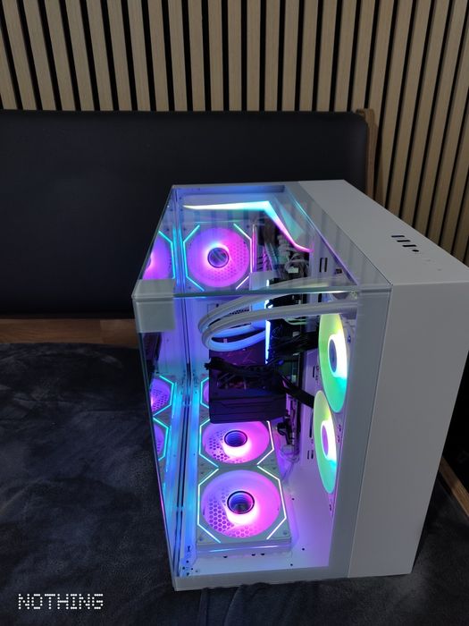 Sistem PC Gaming Intel i5-13400f, Rx 9060, RAM 16gb ddr5