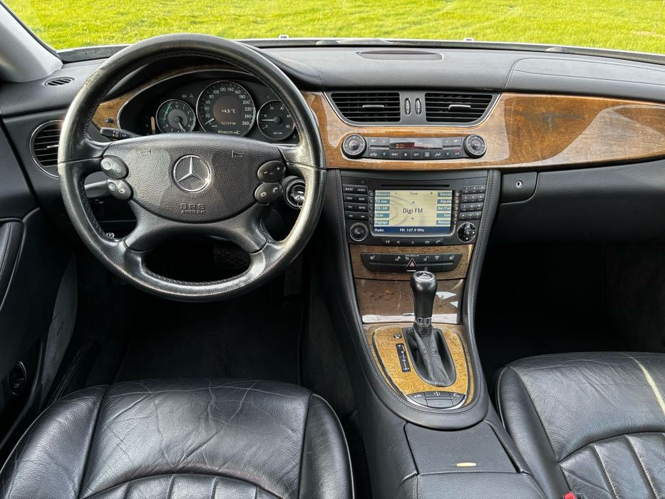 Vand mercedes  BENZ CLS 320 AMG