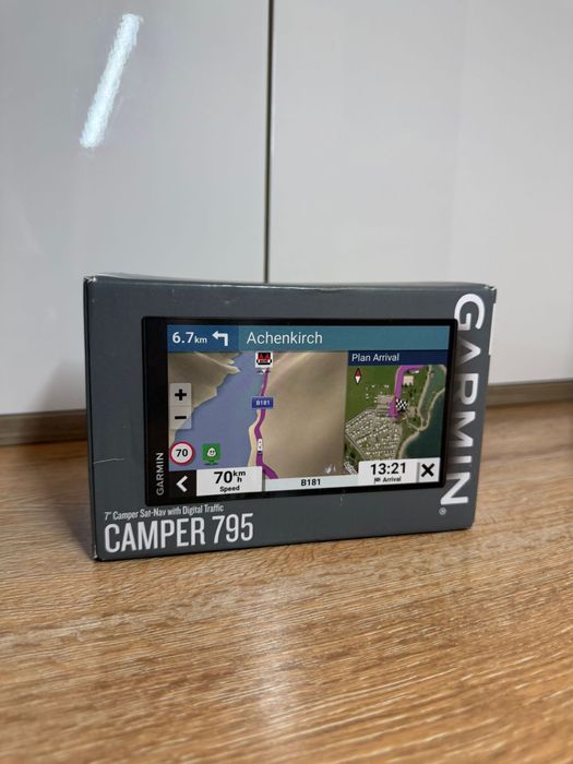Navigatie GPS Garmin Camper 795, 6.95 inch 3D / NOUA