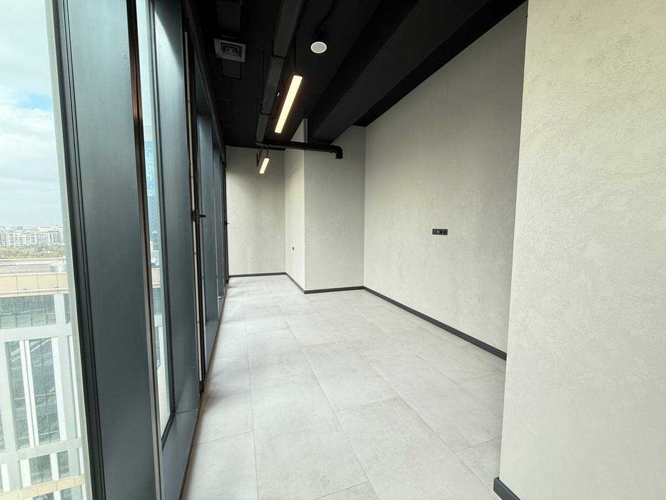 Аренда офиса 108 кв в бизнес центре NEST ONE C блок