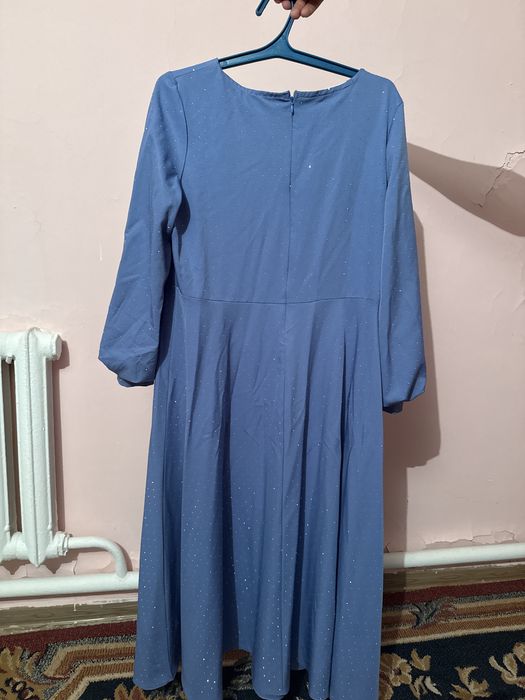 Продам одежду туфли