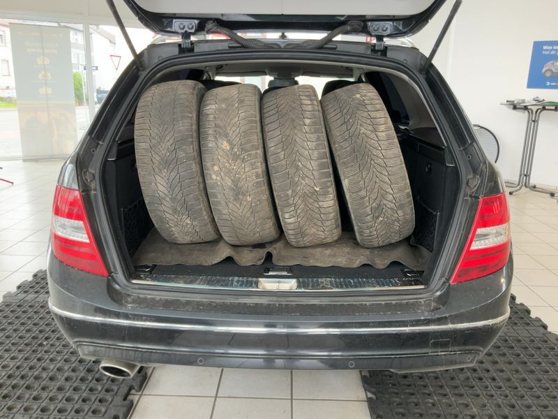 Mercedes-Benz C-Klasse C 220 CDI T BlueEfficiency Avantgarde 2014