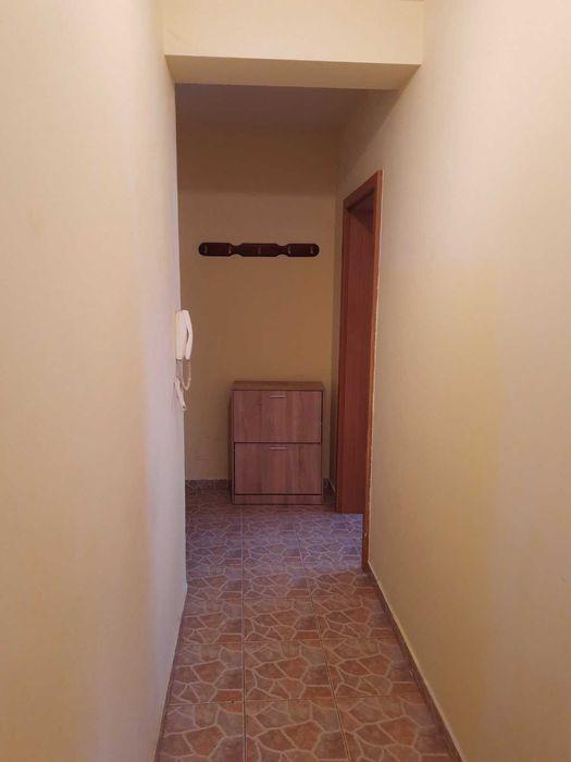 Дава се под наем Тристаен апартамент в София, Белите брези - 119 кв.м за 600 € - Снимка #1