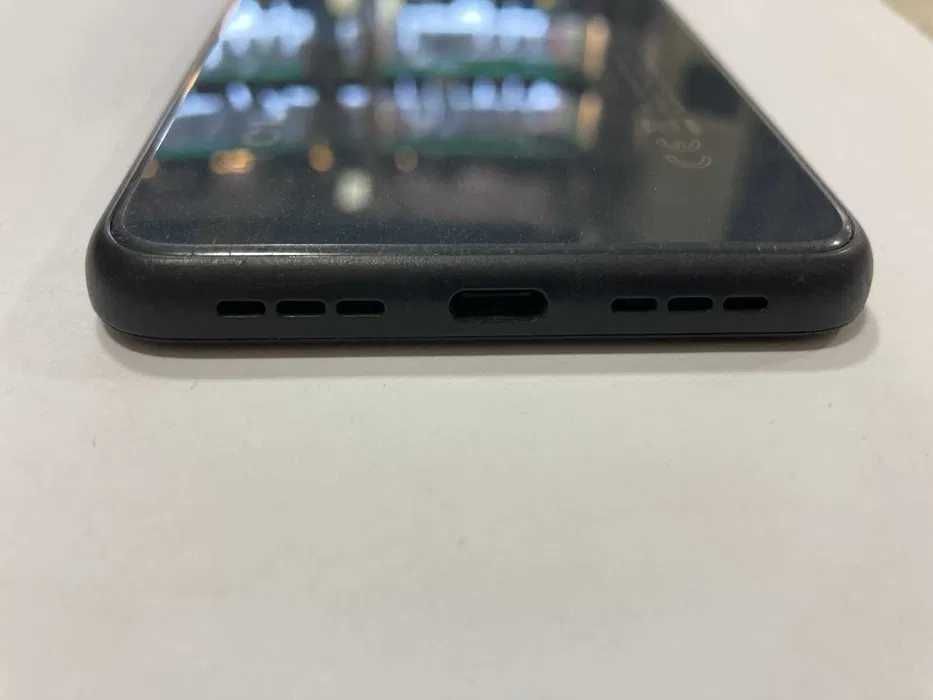 TCL 305 32GB 2GB RAM Dual