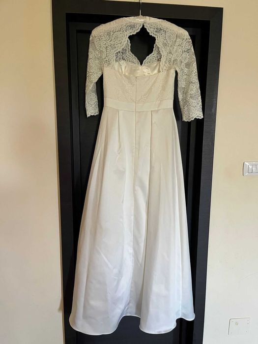 Rochie mireasa nouă