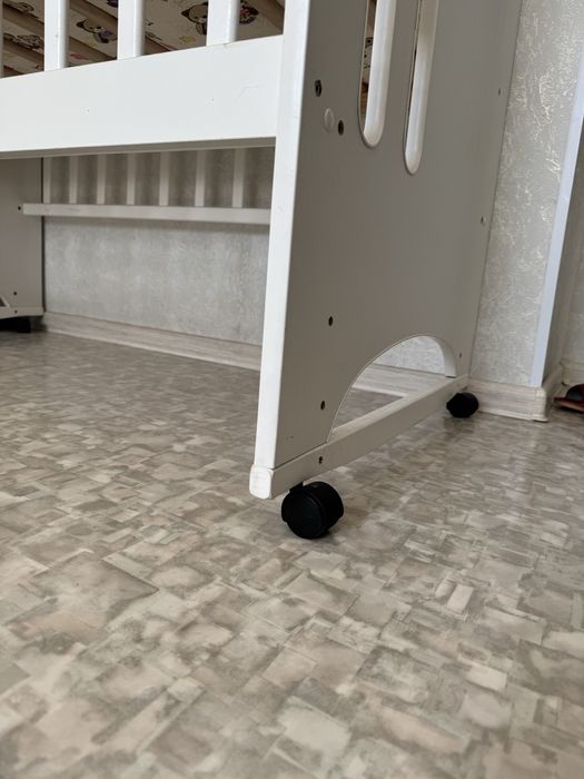 Детский кровать сатылады.