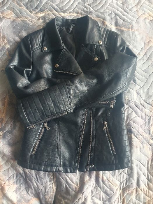 Дамско кожено яке