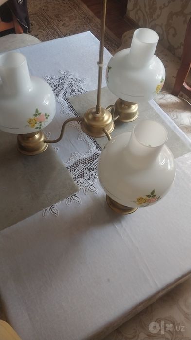 Потолочная люстра