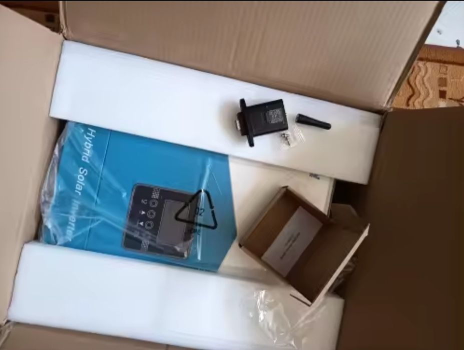 Invertor hibrid EASUN 6.2kw Invertor solar hybrid