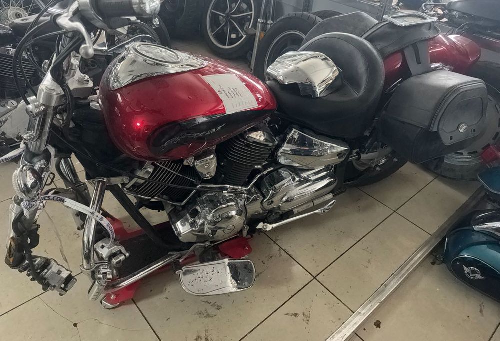 Yamaha XVS 1100 V-Star / drag star на ЧАСТИ