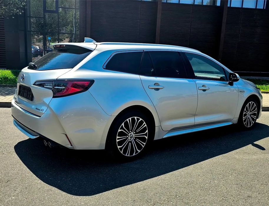 Toyota Corolla Toyota Corolla 2.0 Hybrid 184 cp FULL/Garantie extinsa/