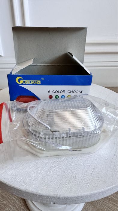 Cветильник-вспышка (стробы)