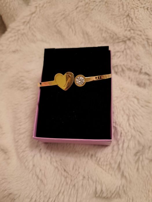 Дамски гривни от медицинска стомана