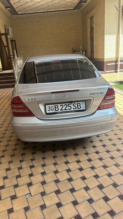 Продается машина mercedes-bens 203