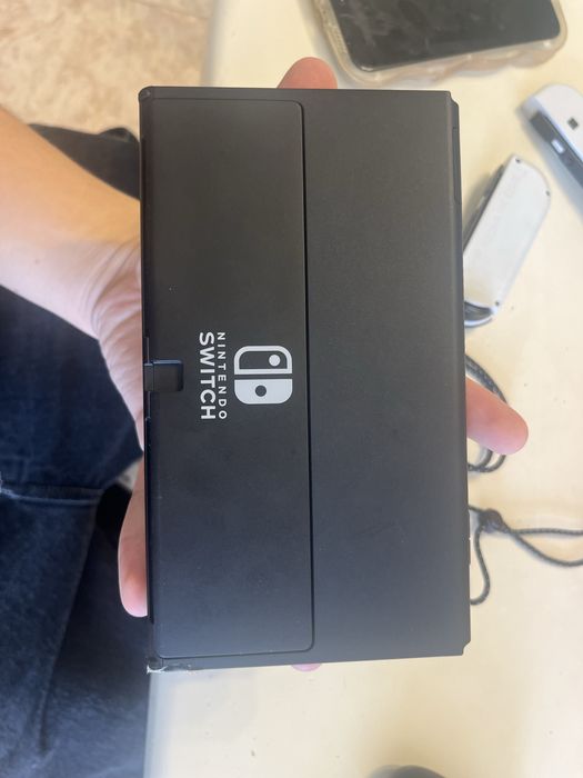 Nintendo Switch OLED 2025