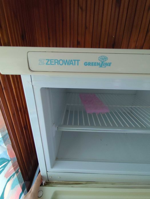 Хладилник с фризер ZEROWATT