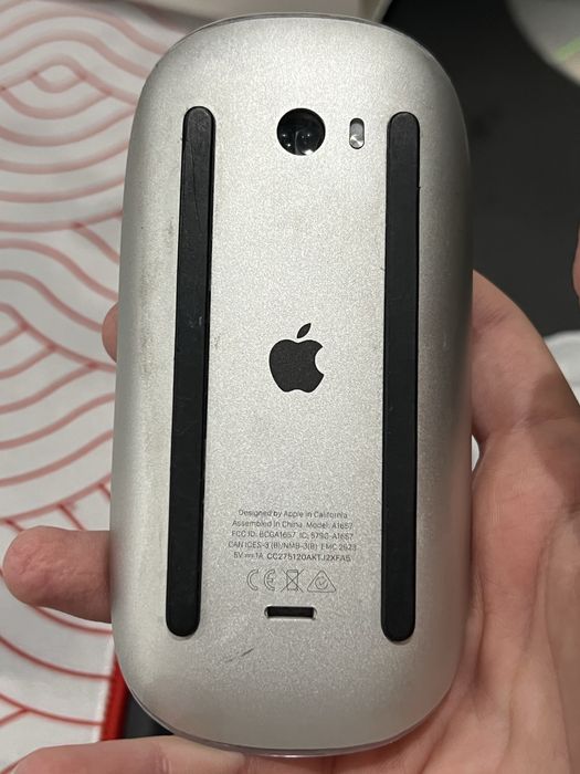 Apple Magic Keyboard (с Touch ID) + Magic Mouse (White) полностью новы