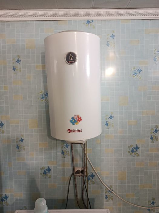 Срочно Продам водонагреватель!