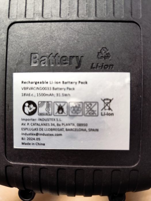 Fierăstrău electric