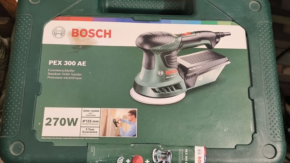 Slefuitor excentric Bosch PEX 300 AE 270w in valiza stare buna