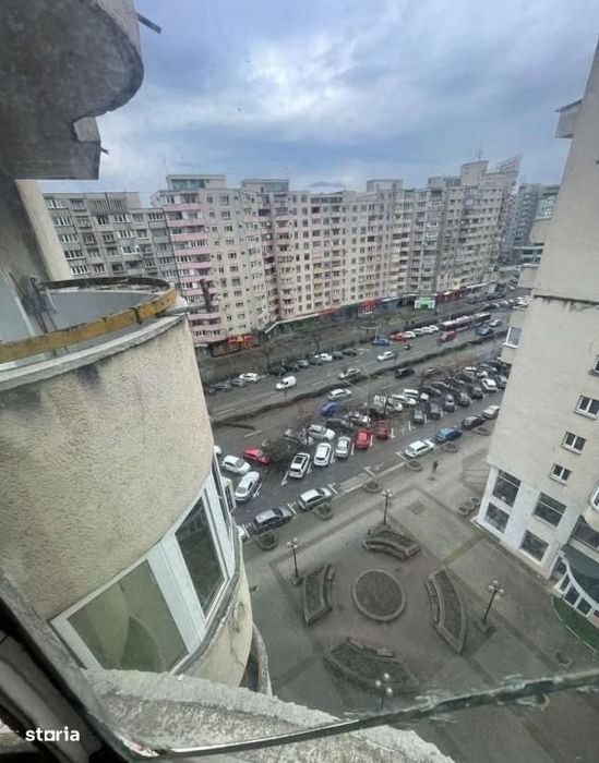 Apartament de 76 mp utili,2 bai,2 balcoane,,zona Piata Marasti