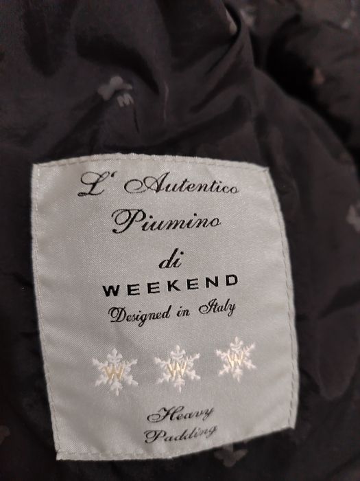 Reducerea zilei! Geacă impermeabila WEEKEND, lungă, neagră,