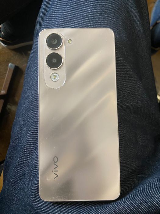 Vivo Y04 , с гарантией