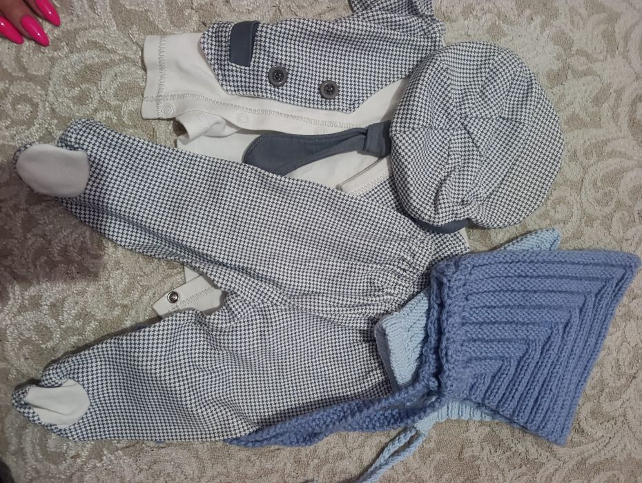 Продам одежду для новорождённых