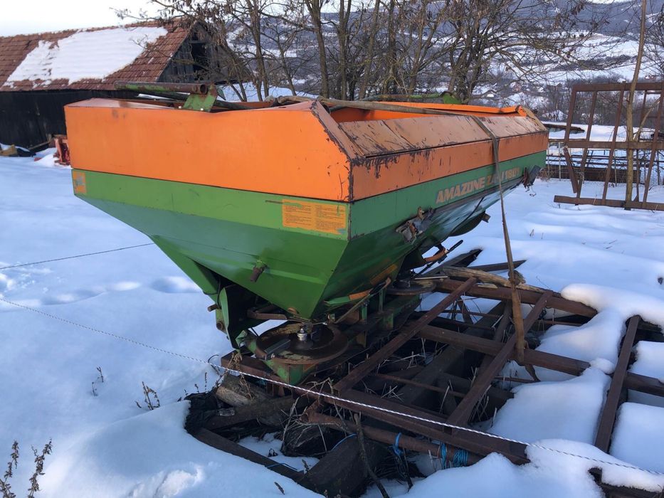 Distribuitor îngrășăminte Amazone