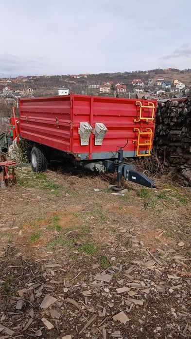 De vanzare semanatoare tractor