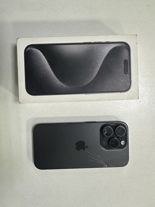 Продам айфон 15 про 128 гб