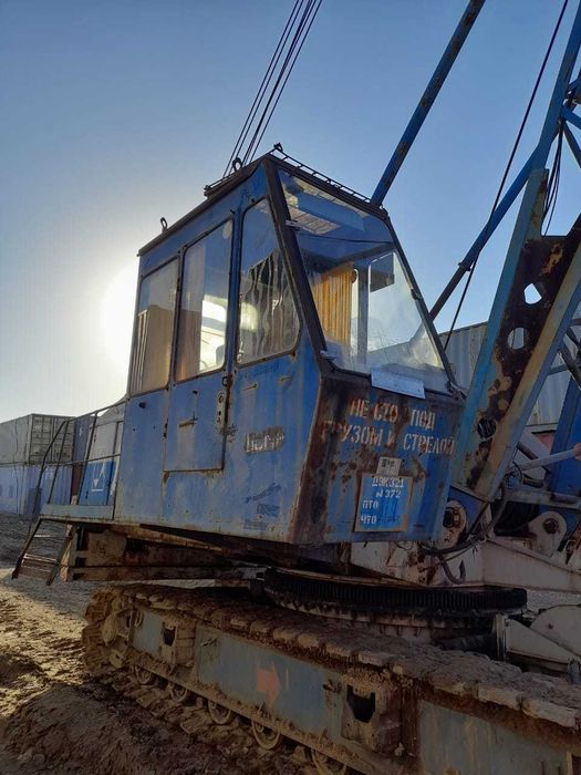 Кран гусеничный ДЭК 321