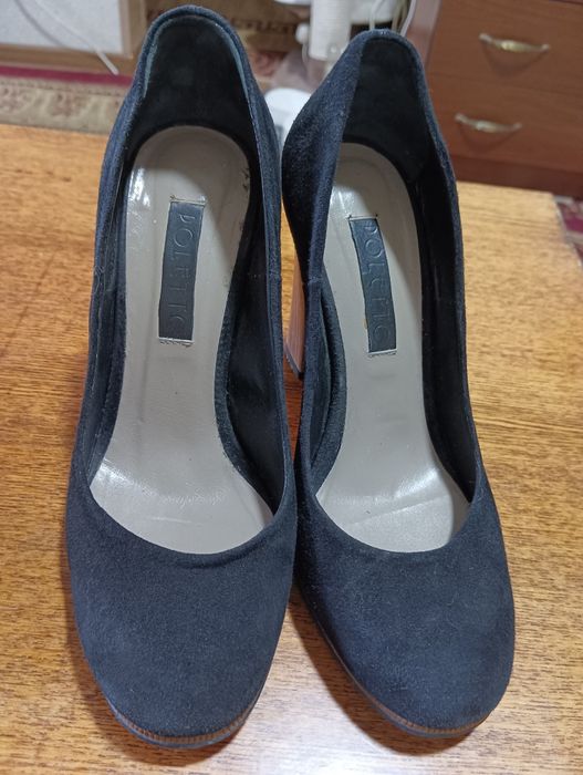 Продам женскую обувь