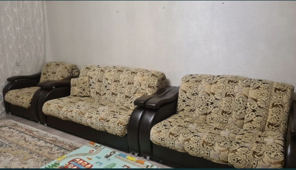 Диван 4 метр х 80 см