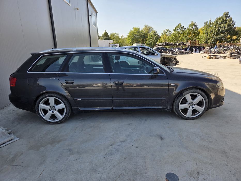 Audi a4 S line 2.0 TDI (НА ЧАСТИ)