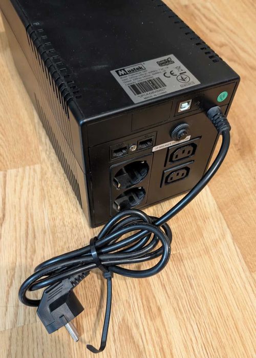 UPS Mustek PoweMust 1060 - 1000VA/600W (fara baterii)
