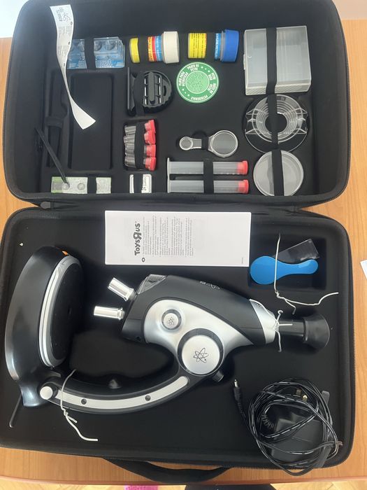 Mobila de birou,combina muzicala , jucarii