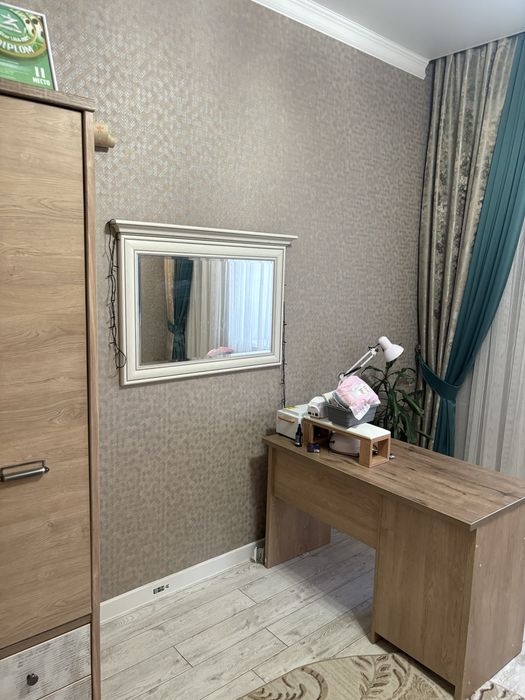 Продам спальный гарнитур